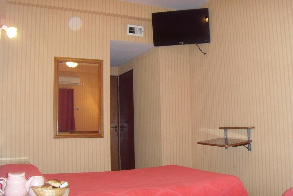 Hotel Embajador Росарио Номер фото